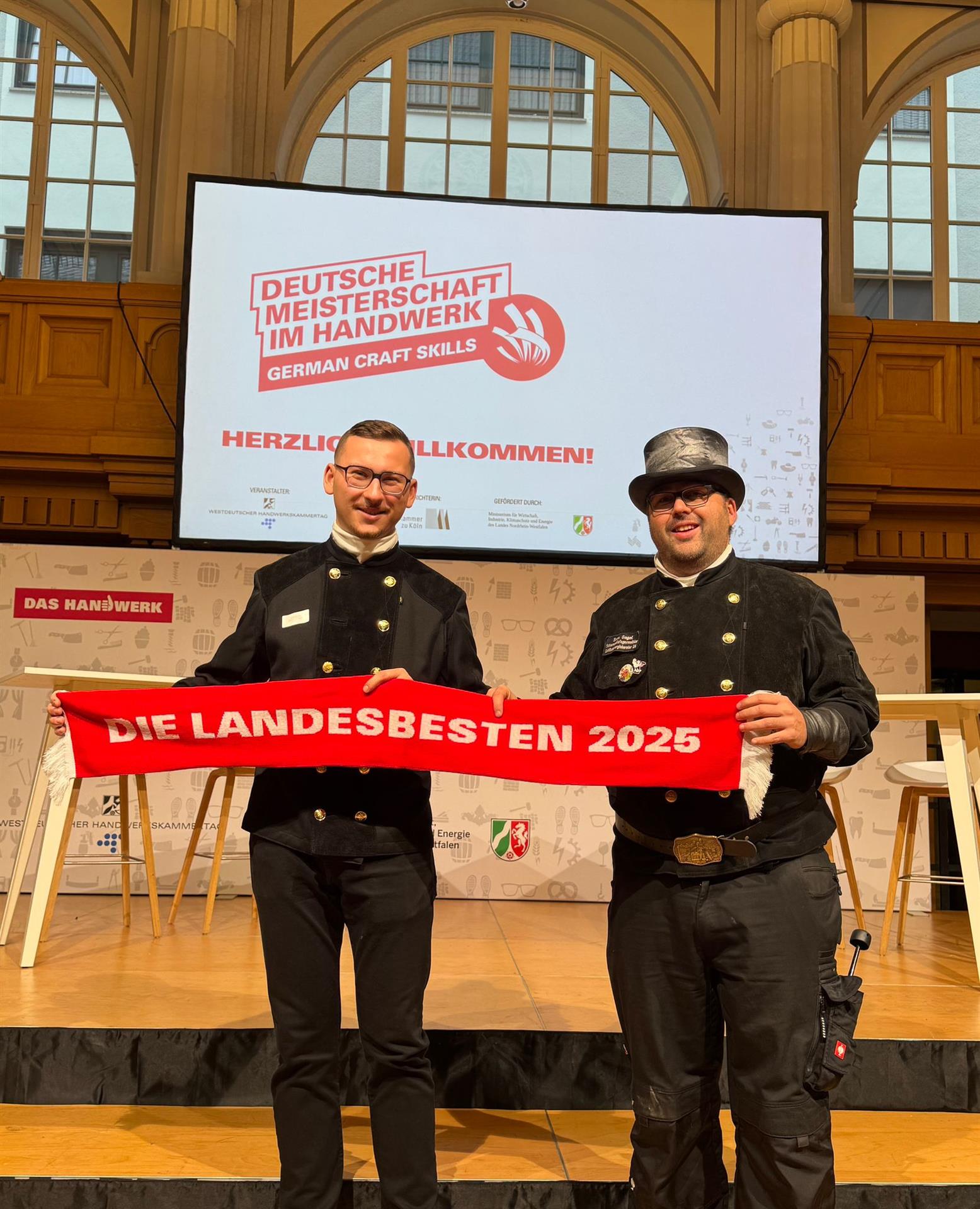 Große Ehre für das Schornsteinfegerhandwerk in Köln 🖤 Hugo Blume gewinnt den Landeswettbewerb NRW 2025! 🏆